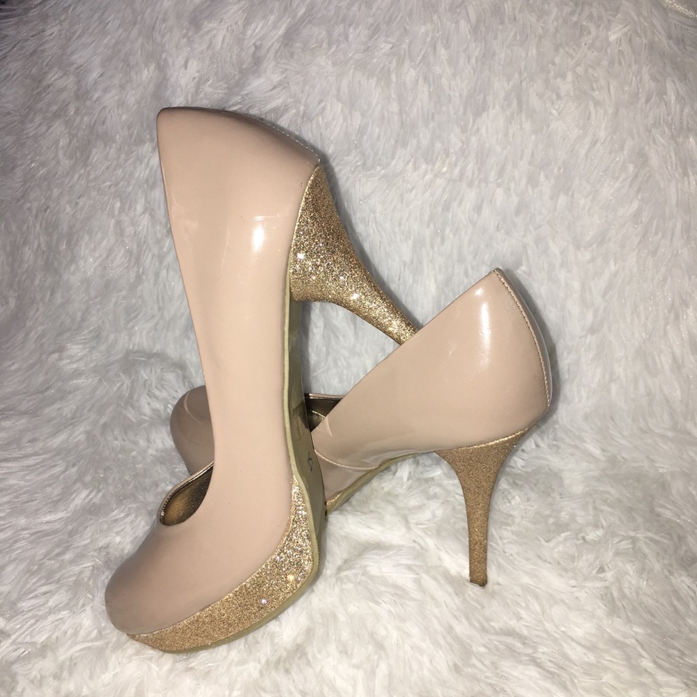Steve Madden P-reta Pumps nude glitter size 8.5